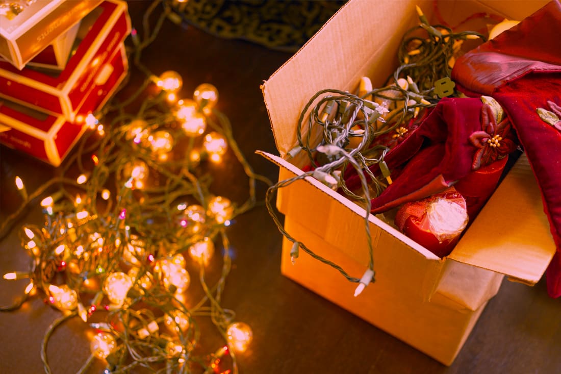 Six ways in which you can save energy during the holiday season